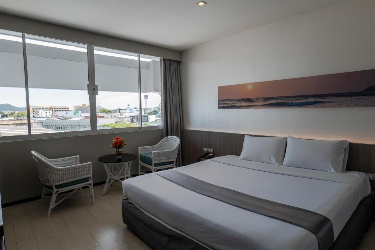 Pearl Hotel Phuket Exterior photo