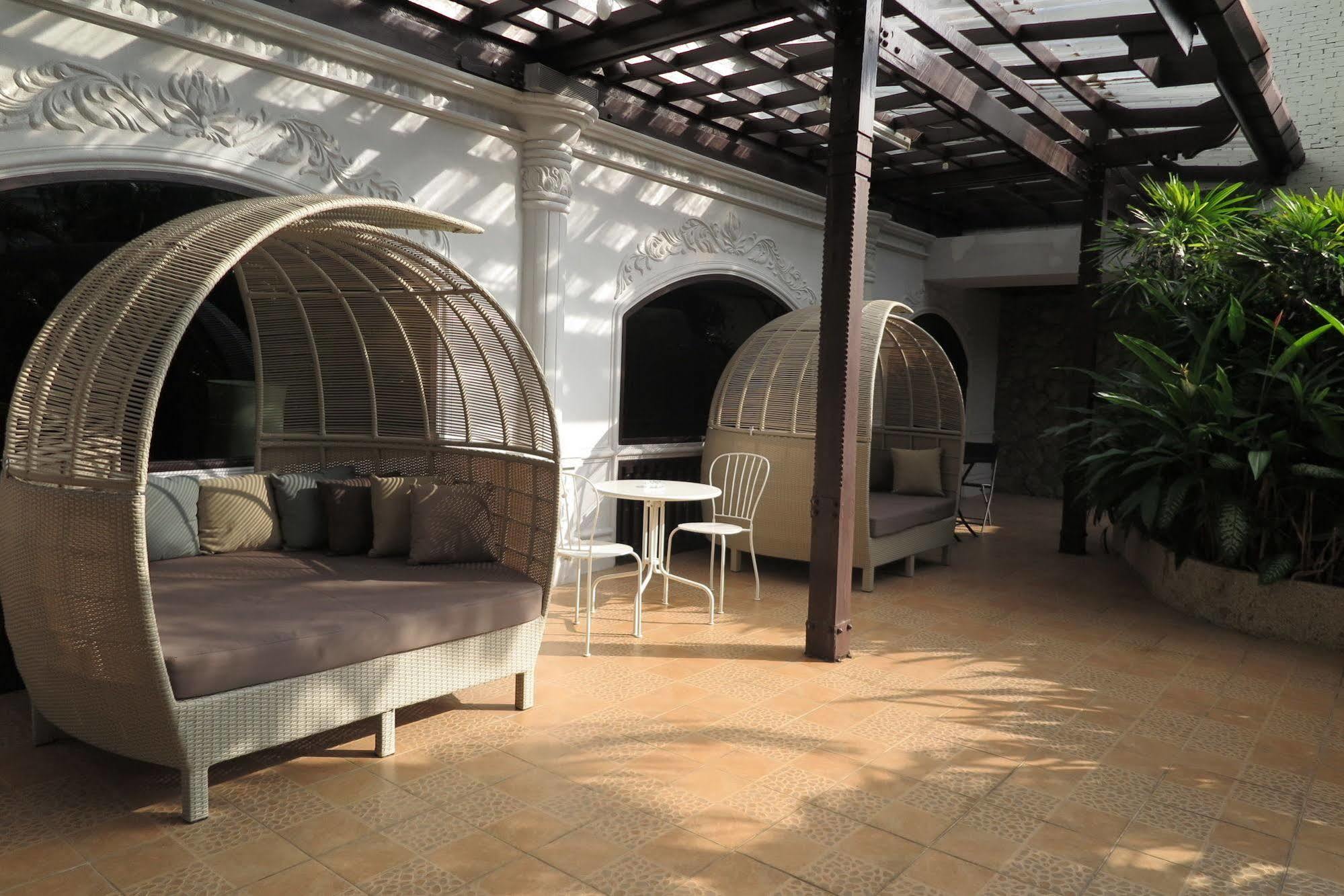 Pearl Hotel Phuket Exterior photo