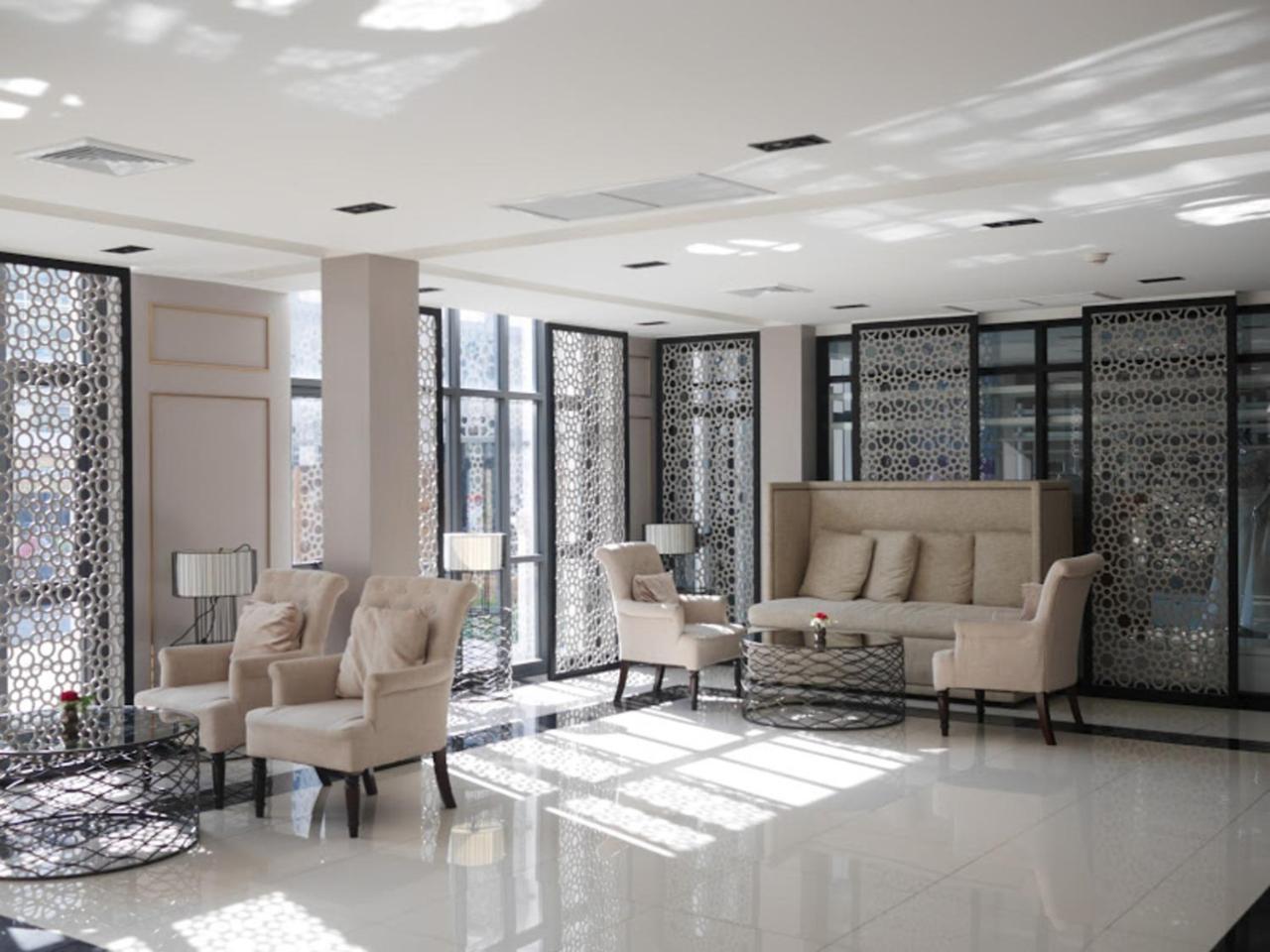 Pearl Hotel Phuket Exterior photo